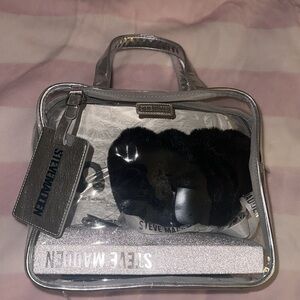 NWT Steve Madden Cosmetic Tote‎ & Faux Fur Earmuff Gift Set